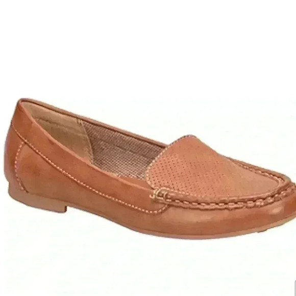 b.o.c Jana Leather Loafer - Picture 1 of 3